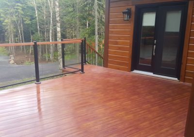 Suelo de terraza de aluminio Alu Floors Scandinavia. Color de madera de imitación. 