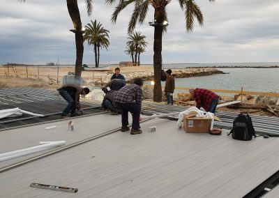 Aluminiumgolv från Alu Floors Scandinavia Terrass vid havet