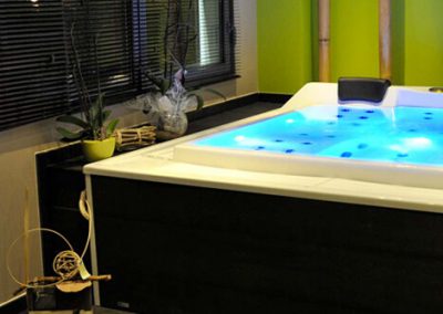 Alu-Golv-Skandinavien-Jacuzzi-SPA