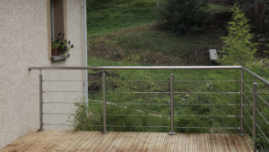 Stainless steel railing with round cables 6