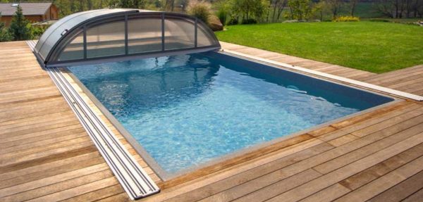 swimming pool enclosures