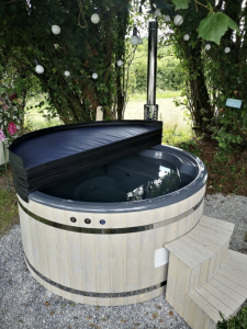 Luxe acryl hottub met ingebouwde heater