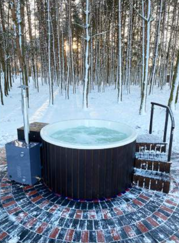 Luksus badestamp i akryl med diesel varmesystem