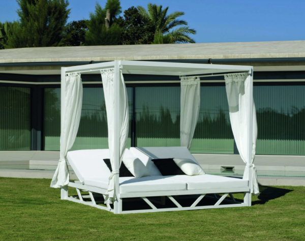 Letto da giardino balinese BALINESA-210-D-CORTINAS finitura BIANCO tessuti DRALON BIANCO per 2 posti