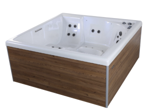 Square - Wave 2 - 5 seater SPA